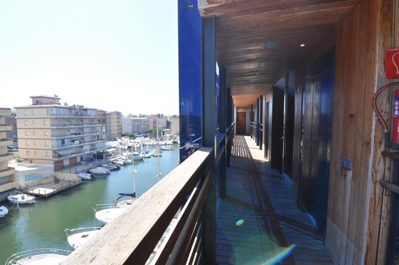 Rnet - Apartments Roses Port Trebol Bagian luar foto