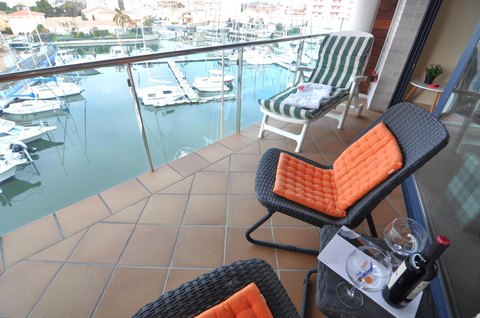 Rnet - Apartments Roses Port Trebol Bagian luar foto
